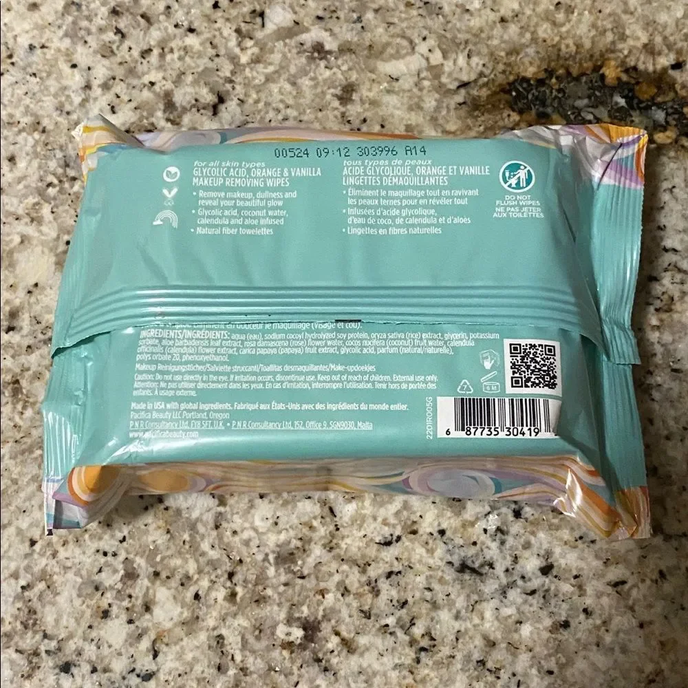Pacifica Glowing Makeup Removing Wipes